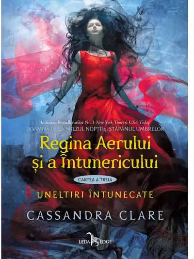 Regina Aerului și a Întunericului. Seria Uneltiri întunecate Vol.3