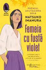 Femeia cu fusta violet