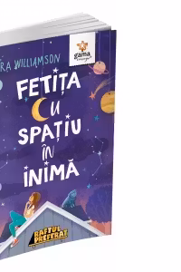Fetita cu spatiu in inima