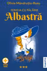 Femeia cu palarie albastra