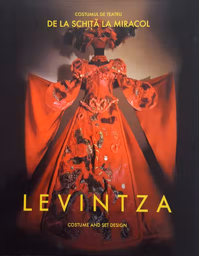 Costumul de teatru - De la schiță la miracol