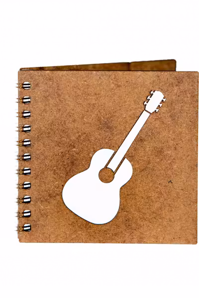 Agenda 10x10 personalizata din lemn cu chitara electrica