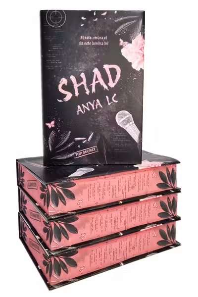 SHAD - HARDCOVER - PRINTED EDGES - Precomandă