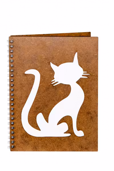 Agenda A5 personalizata din lemn cu pisica