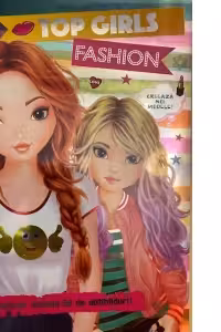 Top Girl. Fashion - carte de colorat cu abtibilduri