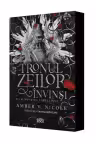 Tronul zeilor invinsi (al doilea volum al seriei „Zei si monstri”)