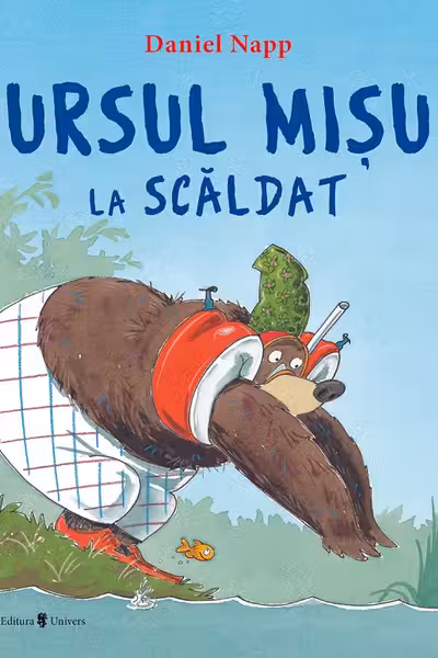 Ursul Mișu la scăldat