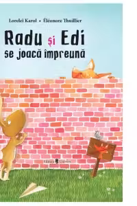Radu si Edi se joaca impreuna
