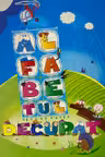 Alfabetul decupat