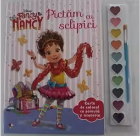 DISNEY. FANCY NANCY. PICTAM CU SCLIPICI.