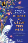 Din cer au cazut trei mere