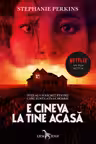 E cineva la tine acasă