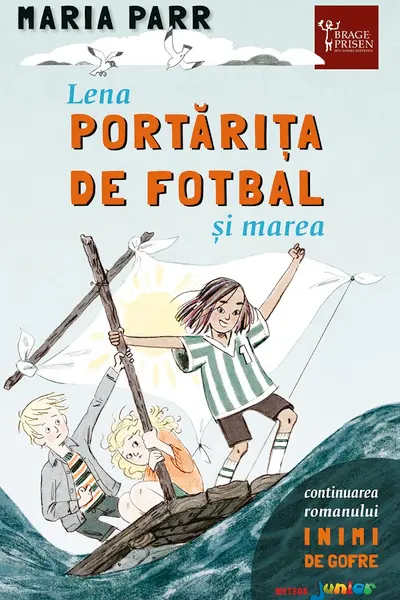 Lena portărița de fotbal și marea