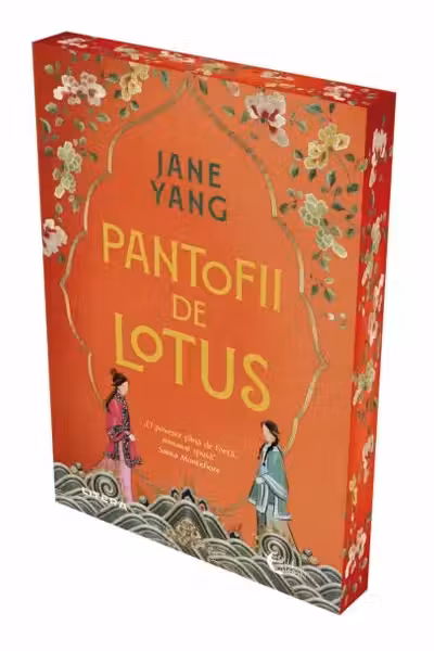 PANTOFII DE LOTUS.