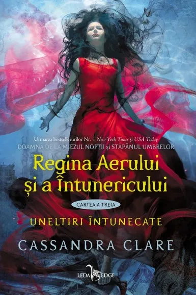 Regina Aerului și a Întunericului. Seria Uneltiri întunecate Vol.3